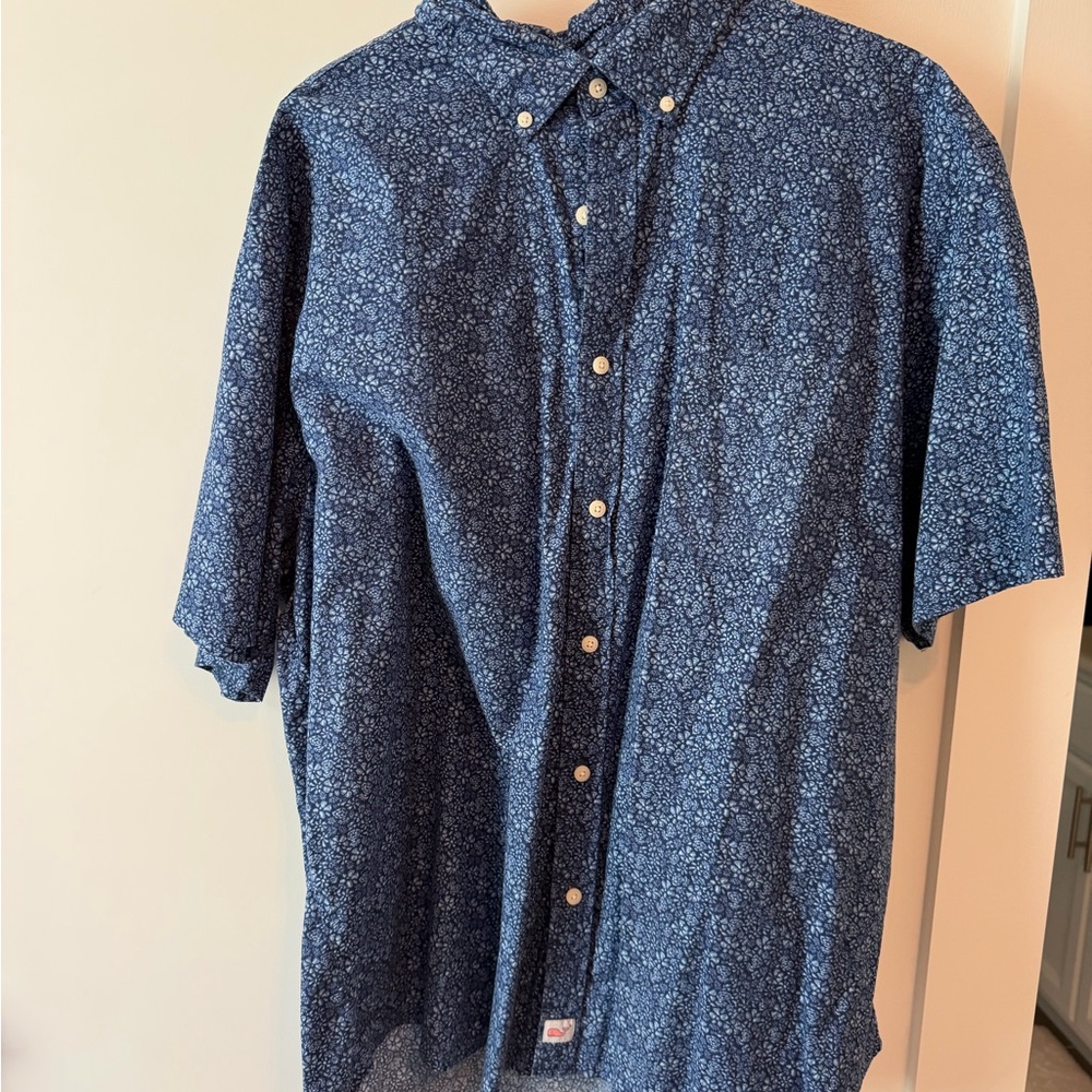 Vineyard Vines Navy Blue Short-Sleeve Button-Down with Micro Floral Print